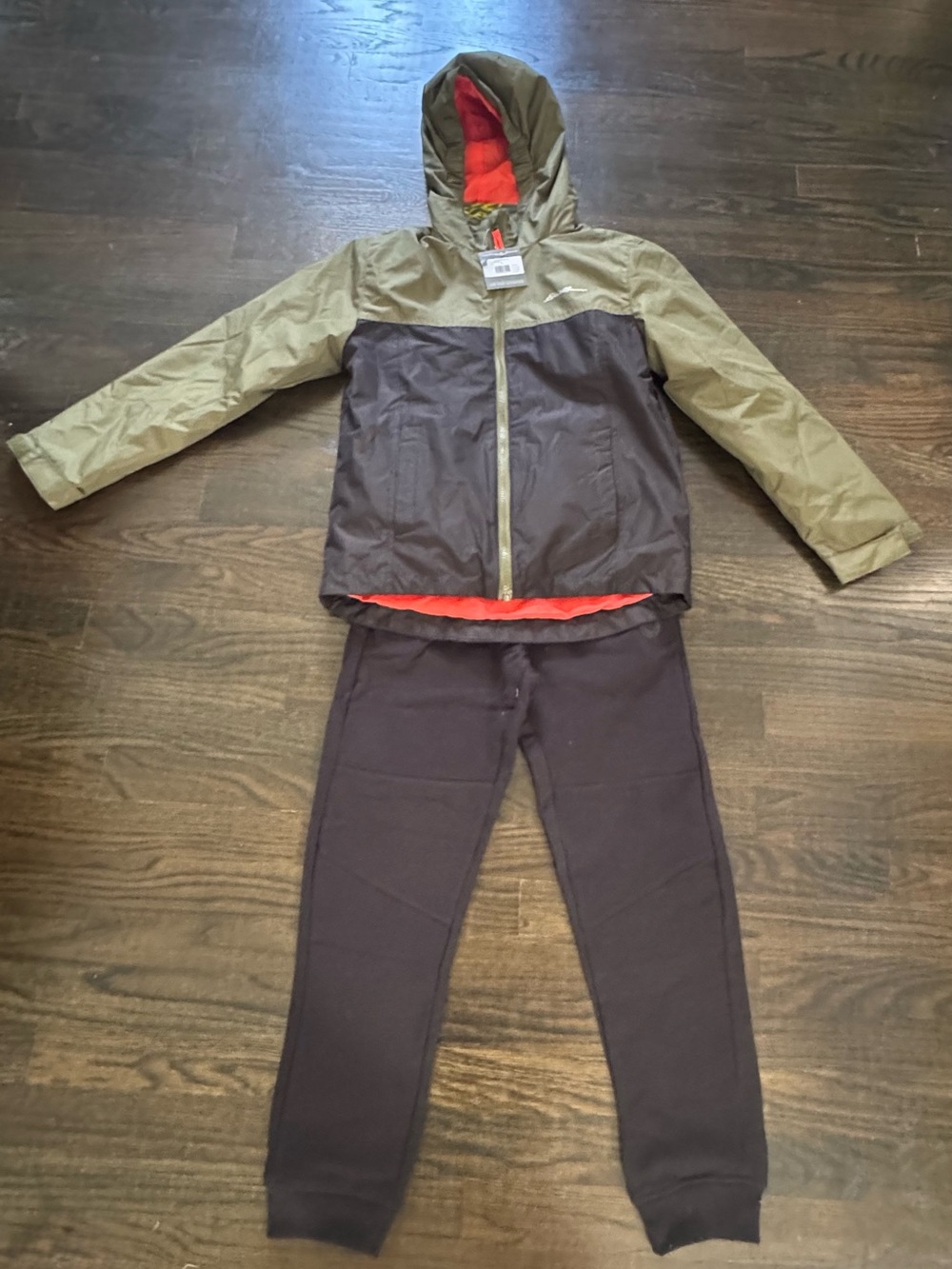NWT Eddie Bauer Boys 3-in-1 Jacket + Joggers Bundle (M 10/12)